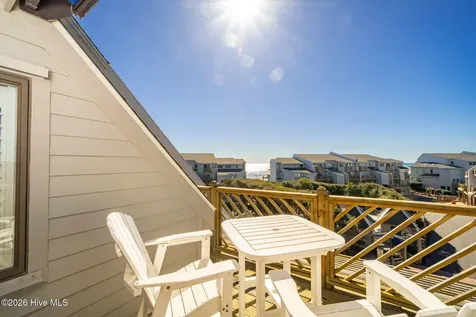 301 Salter Path Road Pine Knoll Shores NC 28512