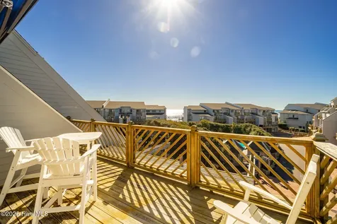 301 Salter Path Road Pine Knoll Shores NC 28512