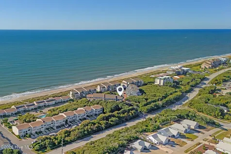 301 Salter Path Road Pine Knoll Shores NC 28512