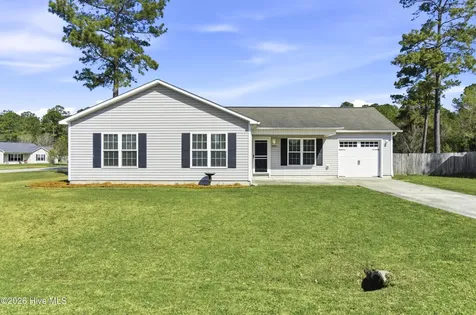 234 Sweet Gum Lane Richlands NC 28574