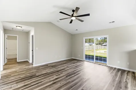 234 Sweet Gum Lane Richlands NC 28574