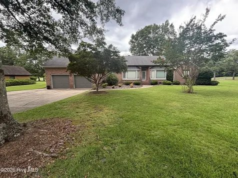 3305 Peppercorn Road New Bern NC 28562