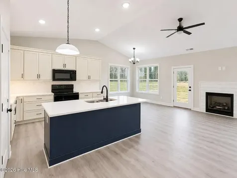 173 Bay Valley Road Kenly NC 27542