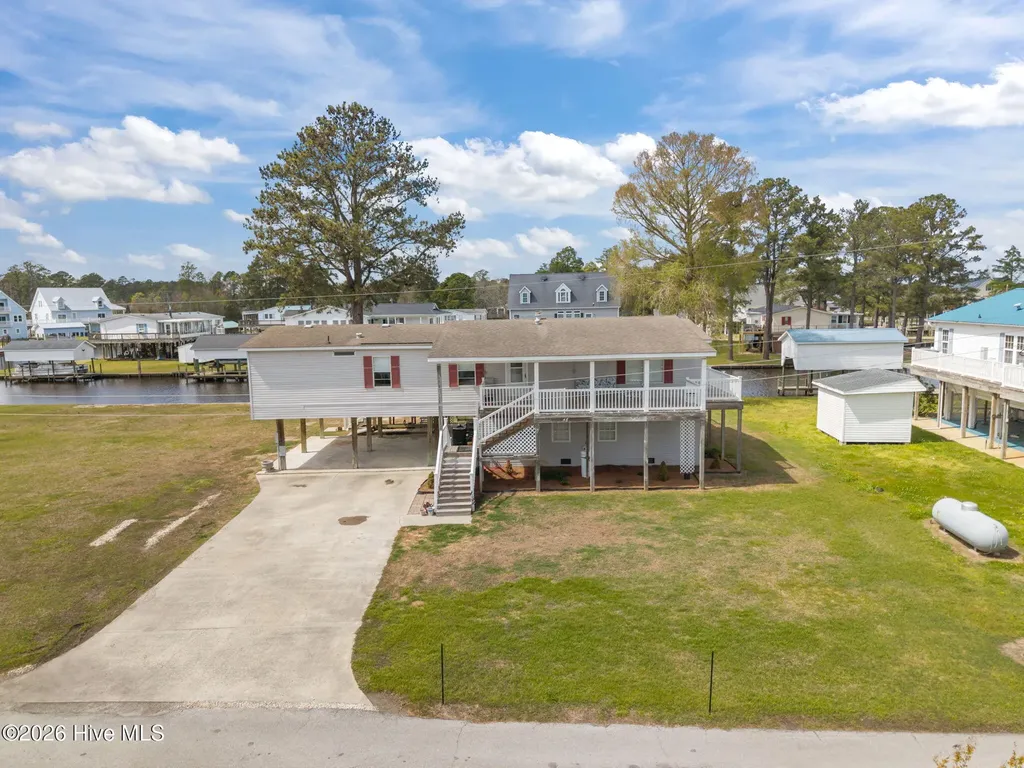 46 Riverview Drive Chocowinity NC 27817