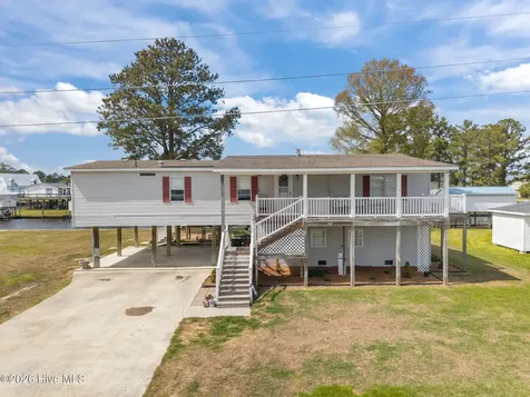 46 Riverview Drive Chocowinity NC 27817
