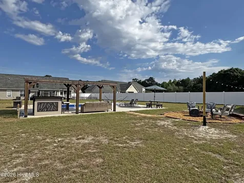 175 Sandspur Court Raeford NC 28376