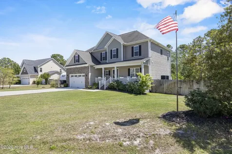 41 Angel Oaks Court Hampstead NC 28443