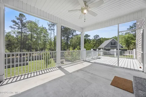 41 Angel Oaks Court Hampstead NC 28443