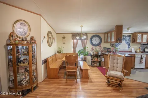 10278 Nc-33 Whitakers NC 27891