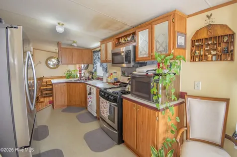 10278 Nc-33 Whitakers NC 27891
