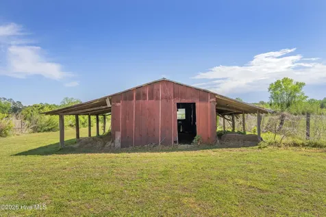 10278 Nc-33 Whitakers NC 27891