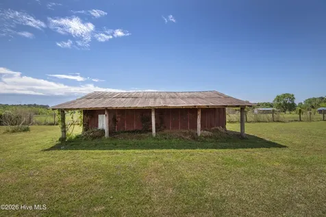 10278 Nc-33 Whitakers NC 27891