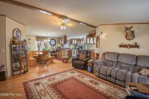10278 Nc-33 Whitakers NC 27891
