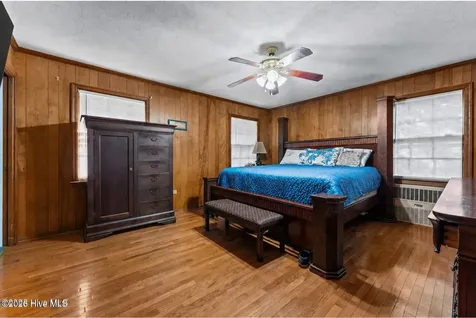708 Frederick Avenue Laurinburg NC 28352