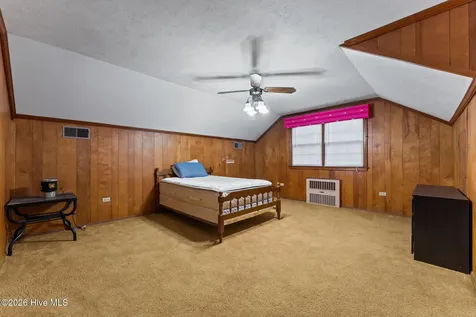 708 Frederick Avenue Laurinburg NC 28352