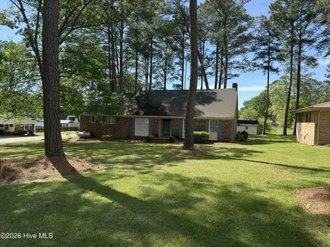 2641 Ralph Taylor Road Williamston NC 27892