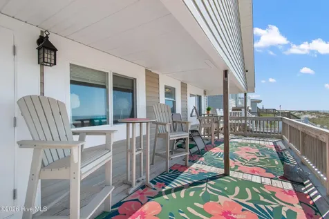 226 Ocean Boulevard E Holden Beach NC 28462