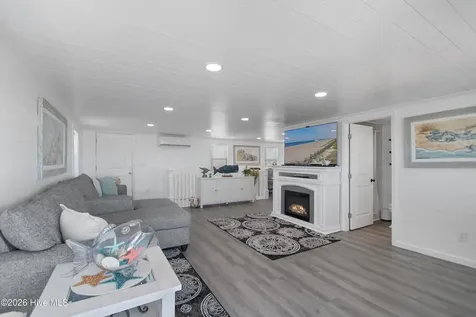 226 Ocean Boulevard E Holden Beach NC 28462