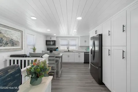 226 Ocean Boulevard E Holden Beach NC 28462