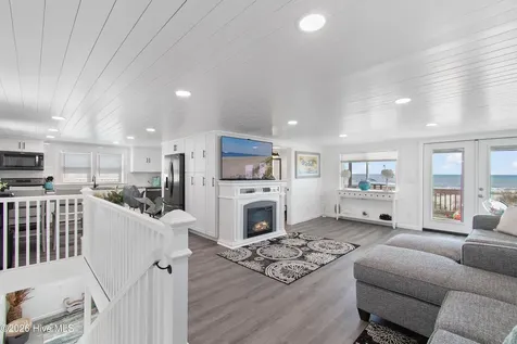 226 Ocean Boulevard E Holden Beach NC 28462