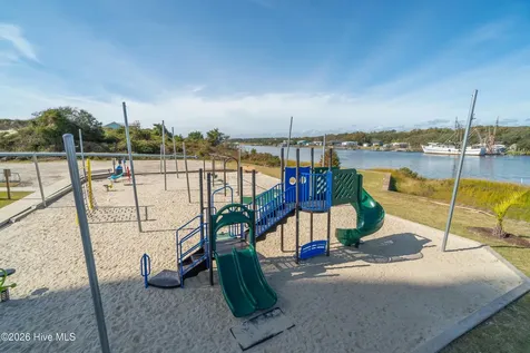 226 Ocean Boulevard E Holden Beach NC 28462