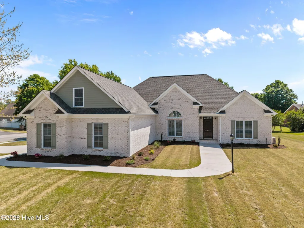 404 Donald Drive Winterville NC 28590