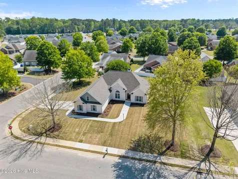 404 Donald Drive Winterville NC 28590