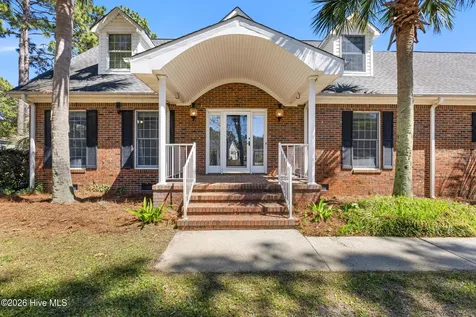 137 River Oaks Drive Wilmington NC 28412
