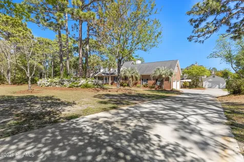 137 River Oaks Drive Wilmington NC 28412