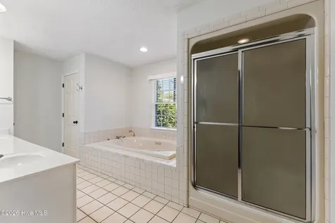 137 River Oaks Drive Wilmington NC 28412