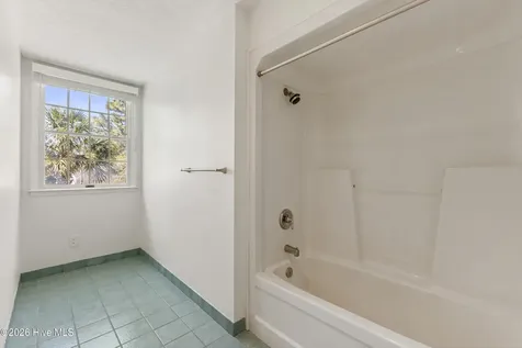 137 River Oaks Drive Wilmington NC 28412