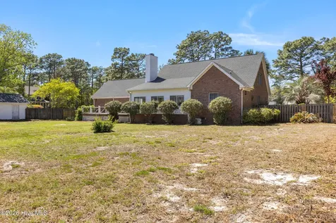 137 River Oaks Drive Wilmington NC 28412
