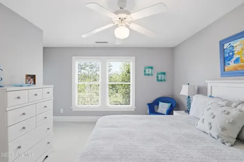 5252 Masonboro Harbour Drive Wilmington NC 28409