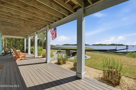 5252 Masonboro Harbour Drive Wilmington NC 28409