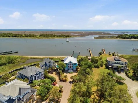 5252 Masonboro Harbour Drive Wilmington NC 28409