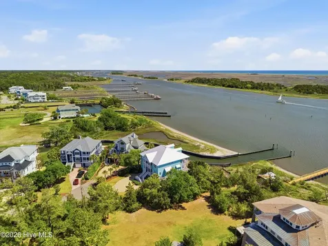5252 Masonboro Harbour Drive Wilmington NC 28409
