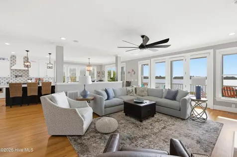 5252 Masonboro Harbour Drive Wilmington NC 28409