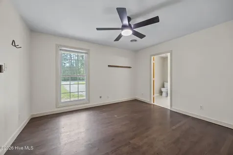 611 Hubert Boulevard Hubert NC 28539