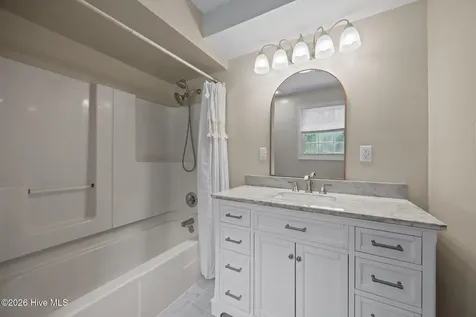 611 Hubert Boulevard Hubert NC 28539
