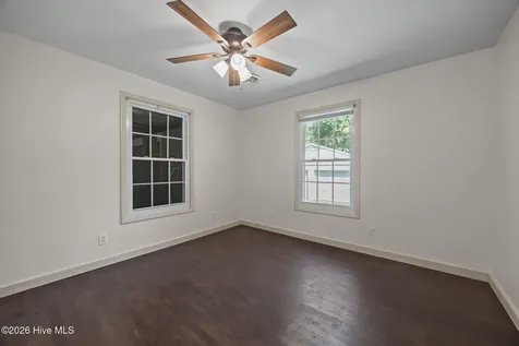 611 Hubert Boulevard Hubert NC 28539