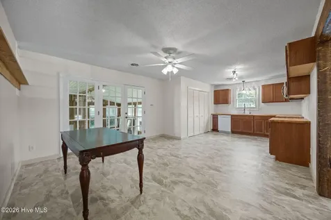 611 Hubert Boulevard Hubert NC 28539