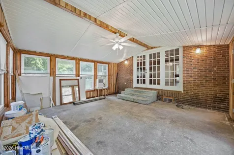 611 Hubert Boulevard Hubert NC 28539