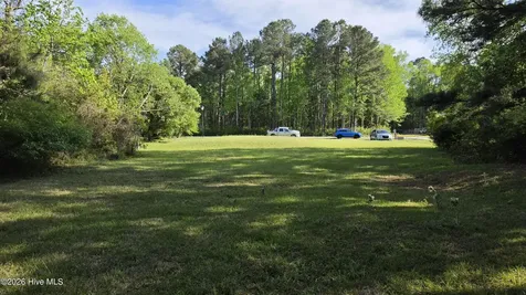 128 N Harbor Drive Beaufort NC 28516