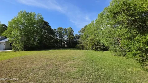 128 N Harbor Drive Beaufort NC 28516