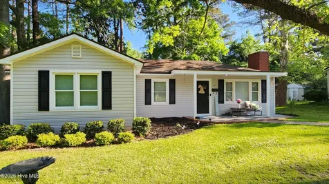 114 W Frink Street Whiteville NC 28472