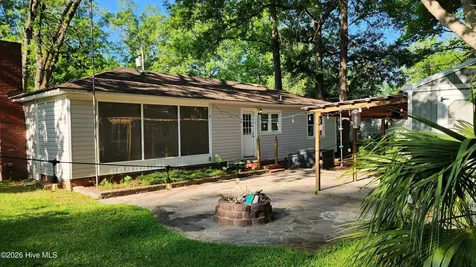 114 W Frink Street Whiteville NC 28472