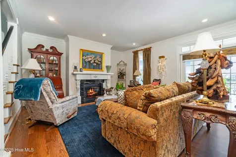 458 Kensington Place Newport NC 28570