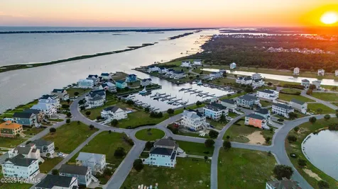 458 Kensington Place Newport NC 28570