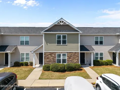 4105 Kittrell Farms Drive Greenville NC 27858
