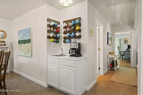 312 Mcginnis Drive Pine Knoll Shores NC 28512